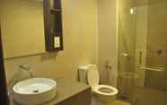 Toilet Kamar 5 AL-Aidid Homestay