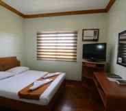ห้องนอน 6 RedDoorz Premium @ Nick Hotel Gerona Tarlac