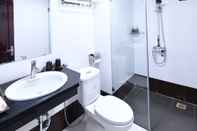 Toilet Kamar Hanoi Elpis Grand Hotel