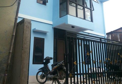 외관 Kabin Kapsul Kayu Jati V Jakarta - Male Only
