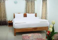 Bedroom 7 Rueanrimnam Hotel