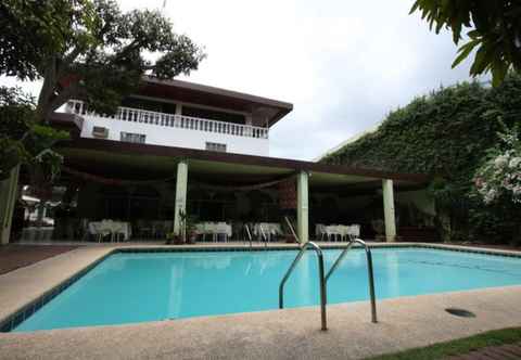 Swimming Pool Bohol La Roca Hotel
