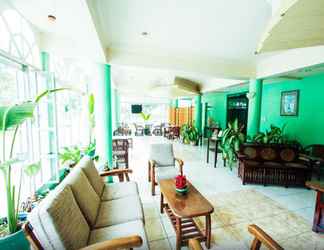 Lobby 2 Bohol La Roca Hotel