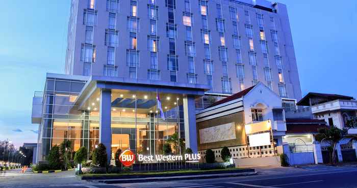 Exterior Best Western Plus Coco Palu