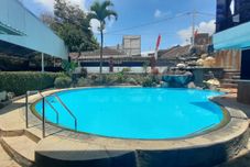 泳池 Villa Mahameru