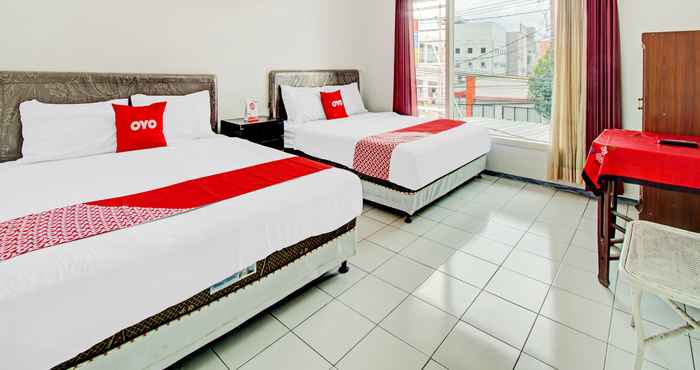 Kamar Tidur OYO 90077 Live Homestay