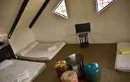 Bedroom 7 AA Travellers Pad