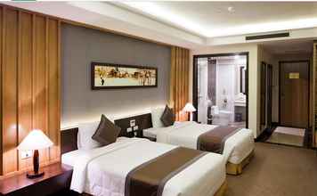 Bedroom 4 Muong Thanh Luxury Nhat Le Hotel