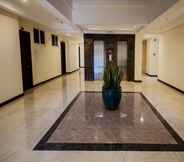 Lobby 7 Santoni's Place (Minimum 7 Nights Stay)