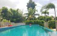 Swimming Pool 7 Baanwaan Resort