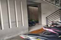 Ruang untuk Umum Female Room near Hartono Mall at La Fidanzata