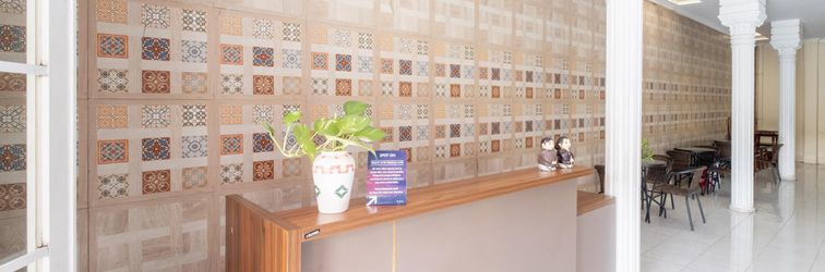 ロビー SPOT ON 2419 Rumah Nugraha Hotel Syariah