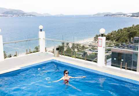 Hồ bơi Sun City Hotel Nha Trang