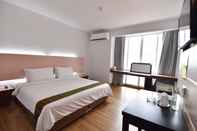 Kamar Tidur Mayflower Grande Hotel