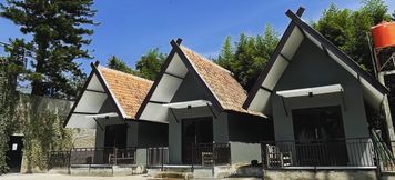 Exterior 2 Villa Vania Lembang