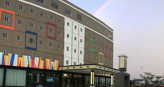 Exterior The Golden Bay Hotel Batam