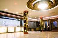 Lobby The Golden Bay Hotel Batam