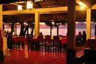 Restoran Evangeline Beach Resort