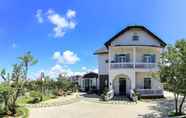 Exterior 4 Calla LiLy Villa Dalat