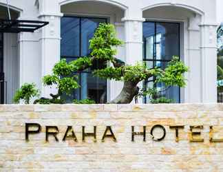 Exterior 2 Praha Hotel