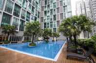 สระว่ายน้ำ Soho Suites @ KLCC by Luxury Suites Asia