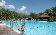 Swimming Pool 4 Diamond Bay Resort & Spa Nha Trang