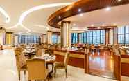 Restaurant 6 Muong Thanh Luxury Quang Ninh Hotel