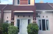 Lobi 5 Radja Daily Rent House