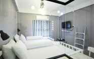 Bedroom 4 Me Room 