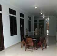 Lobi 2 Double Bed at Jalan Merica Pondok Cabe (MIC)