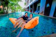 Kolam Renang Rimnatee Resort