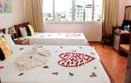 Kamar Tidur 3 Holiday Diamond Hotel