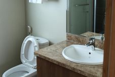 客房内浴室 Nhat Vy Hotel Dalat