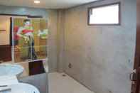 In-room Bathroom Jinda Resort Koh Chang