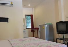 Bedroom 6 057 Resort