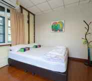 ห้องนอน 2 Nang Ta Yon @ Ban Thap Chang Hostel