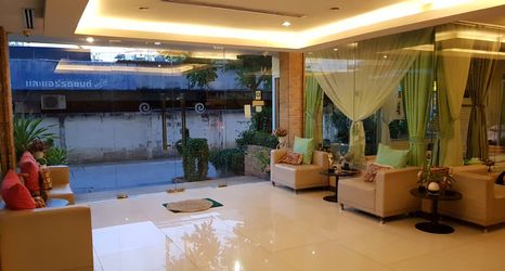 ロビー 2 The Residence Airport & Spa