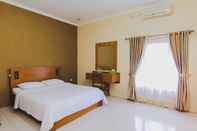 Bedroom Hotel Bandara Asri