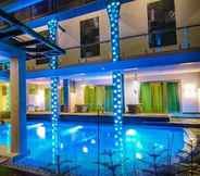 Swimming Pool 5 Eloisa Royal Suites
