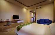 Kamar Tidur 6 Umah Bali Suites and Residence