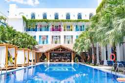 Risemount Premier Resort Đà Nẵng, 2.572.598 VND