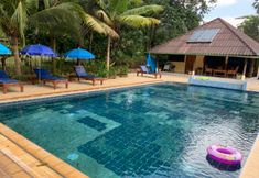 Kolam Renang 5 FaaSai Resort & Spa