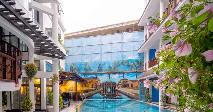 Kolam Renang Thanh Binh Central Hotel