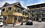 Exterior 6 The Yellow House Rayong