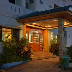 Exterior / Building 1 SP Residence, Hotel Nai Mueang