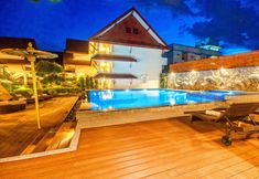 สระว่ายน้ำ 3 Nak Nakara Hotel