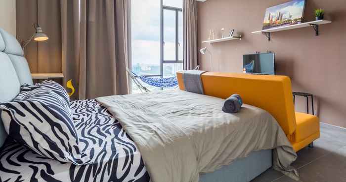 Bilik Tidur Luzzeri Guesthouse Empire Damansara