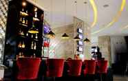 Bar, Kafe, dan Lounge 4 The Penthouse Hotel and Residences