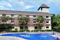 Swimming Pool Luck Swan Resort (SHA Plus Certified)