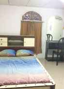 BEDROOM Private Room near Kelapa Gading (RK1)